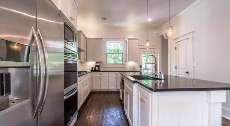 House with 5 rooms for 14 persons in Dallas, TX