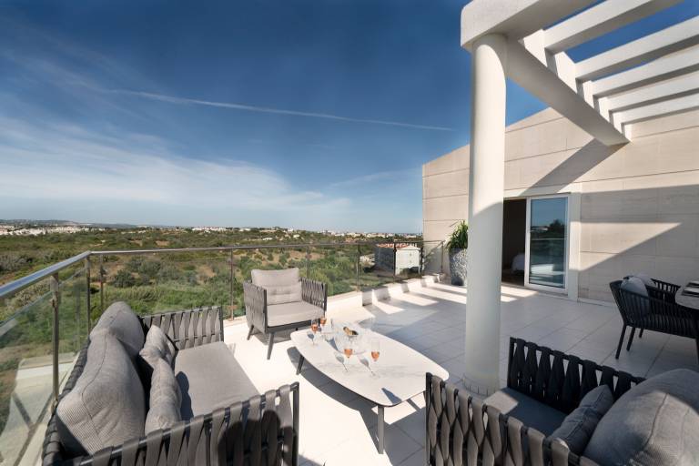Apartment 'Monte Da Eira - Sunset' with Shared Pool, Wi-Fi and Air Conditioning — photo 2