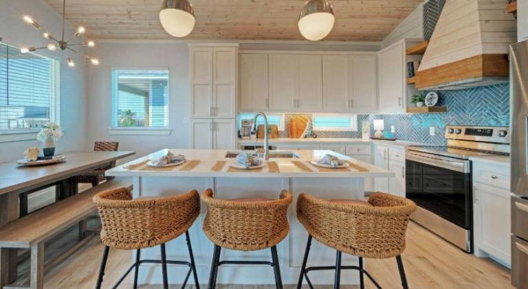Fully equipped big vacation home with BBQ & pool | Pet-friendly — photo 3