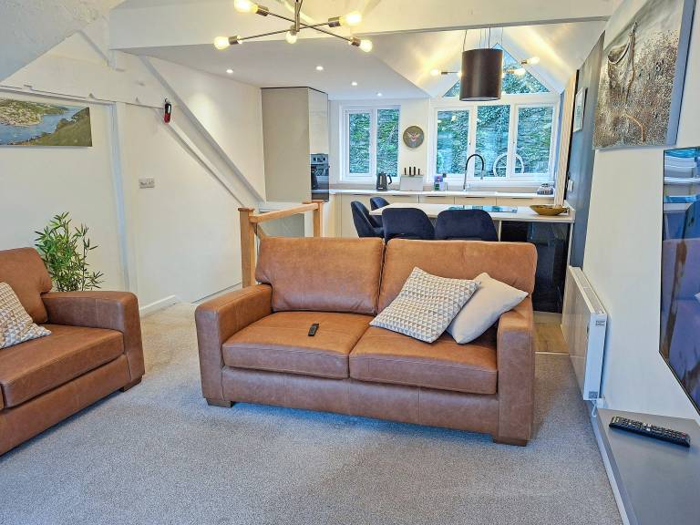 Children-friendly beautiful cottage | River view | Pet-friendly — photo 2
