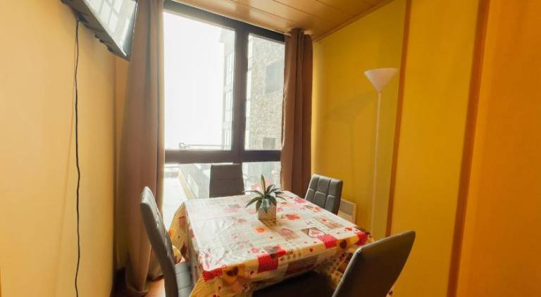 Holiday apartment with 2 rooms for 6 persons — photo 5
