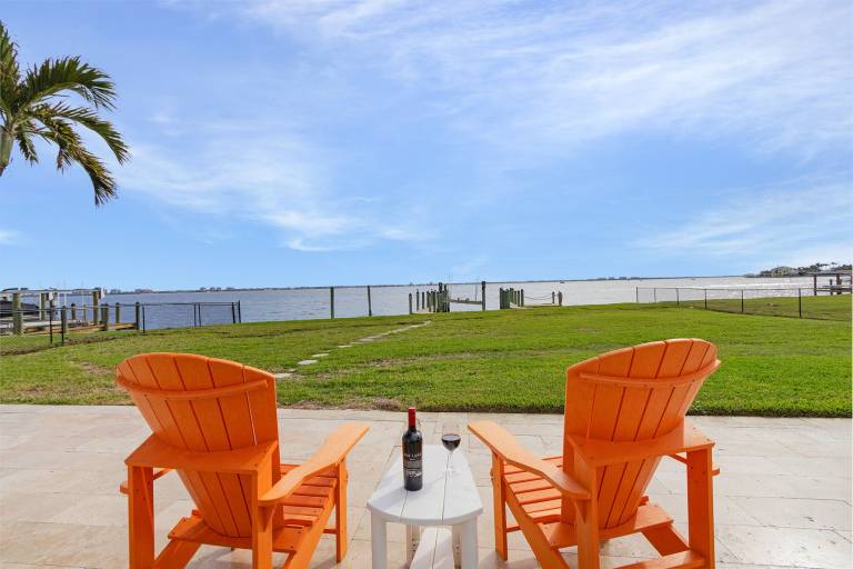 Stunning River View, Heated Pool & Spa - Million Dollar View - Roelens — photo 4