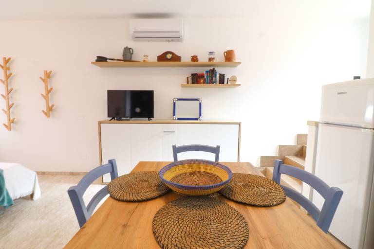Holiday apartment with patio — photo 4