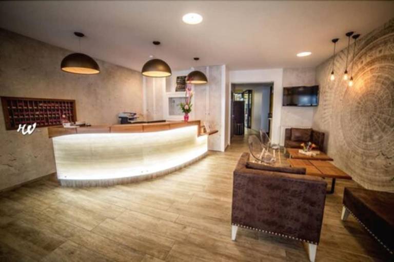 Logis Hotel des Bourbons Montlucon Climatise — photo 4