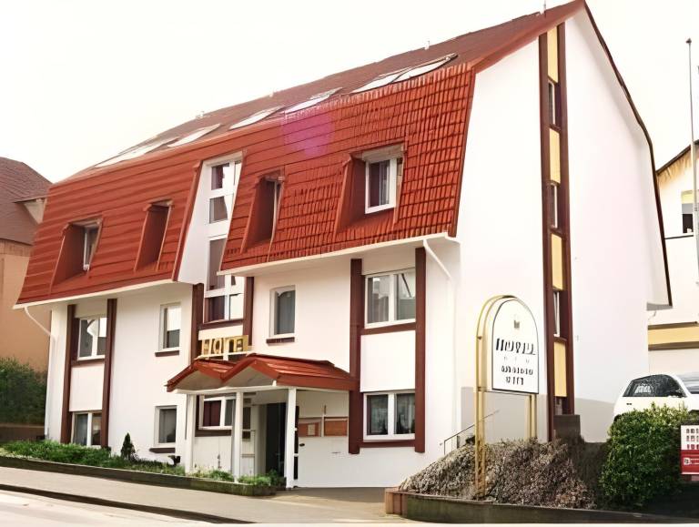 Arador CITY Hotel in Minden