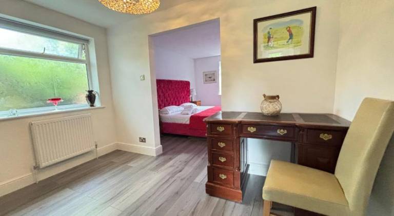 Big house with yard | Pets are welcome in High Wycombe