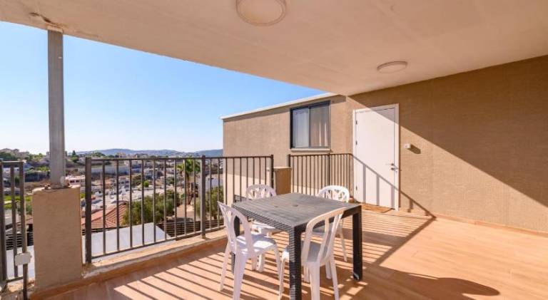 Charming serviced apartment with pool, garden & patio | Pets are welcome — photo 5