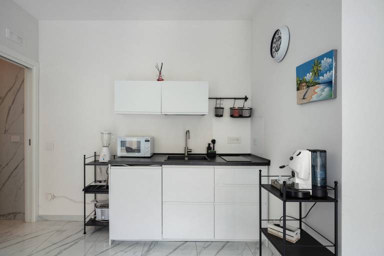 Apartment 'Deluxe - Zona Lungomare' with Balcony, Wi-Fi and Air Conditioning — photo 5