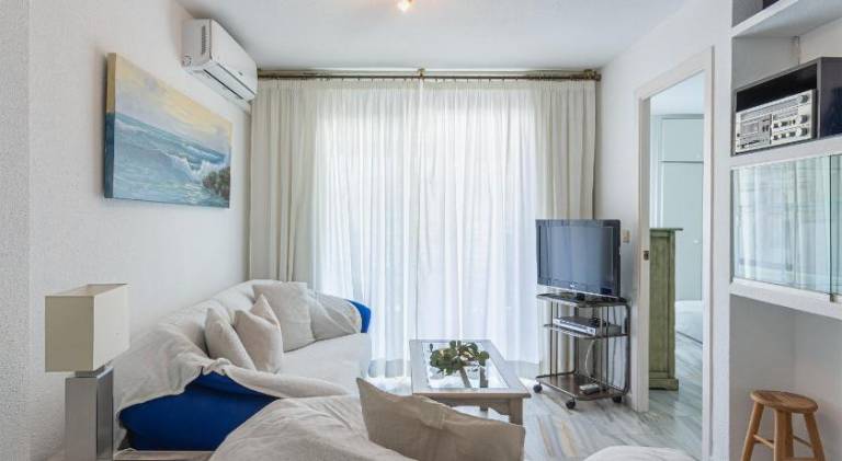 Lovely rental apartment with garden, patio & barbecue | Beach nearby | Good for workation | Pets allowed — photo 2