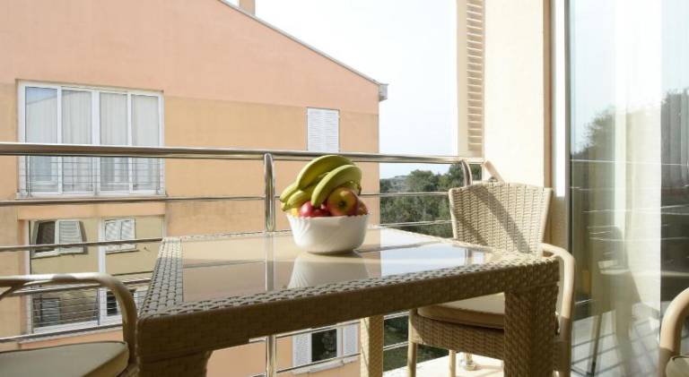 Holiday apartment with 2 rooms for 6 persons — photo 3
