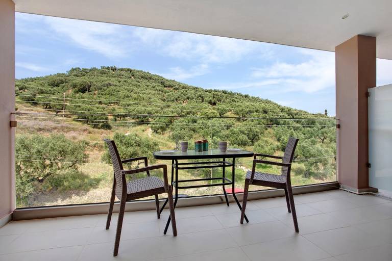 Studio Apartment 'Villa Dionysia Studio S6' with Shared Pool & Wi-Fi — photo 5