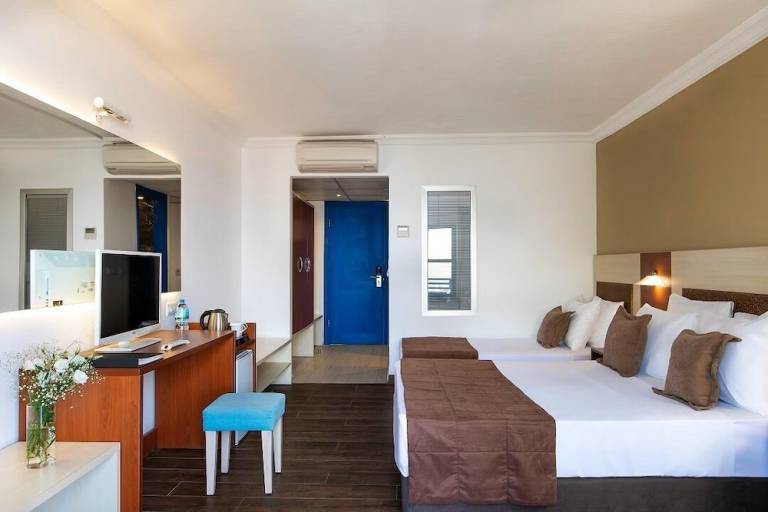 Resort  Kuşadası