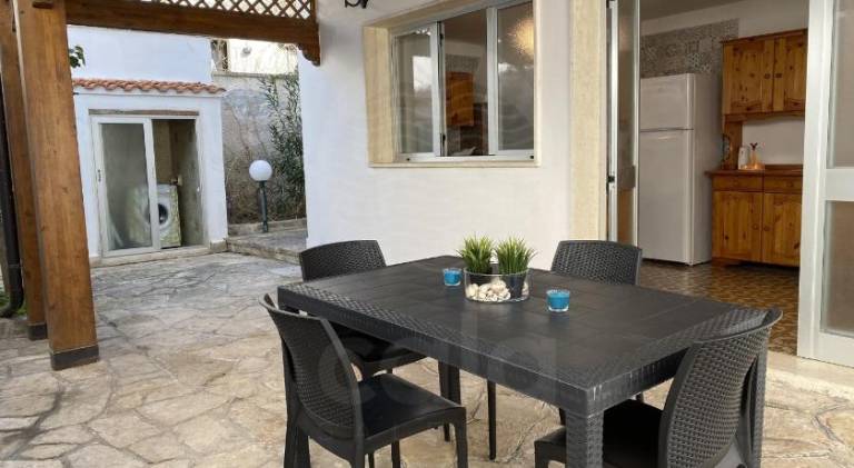 Rental apartment with 2 rooms for 8 persons — photo 4