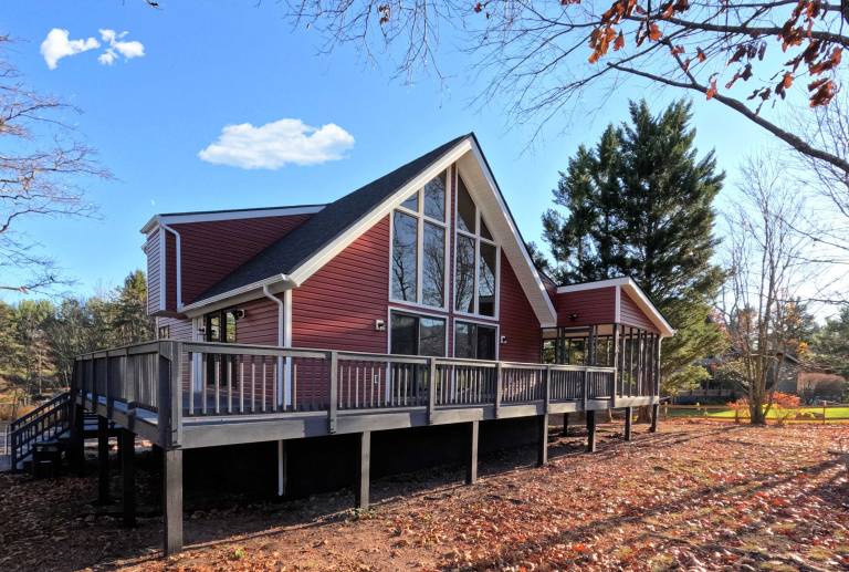 Cabin  Hedgesville