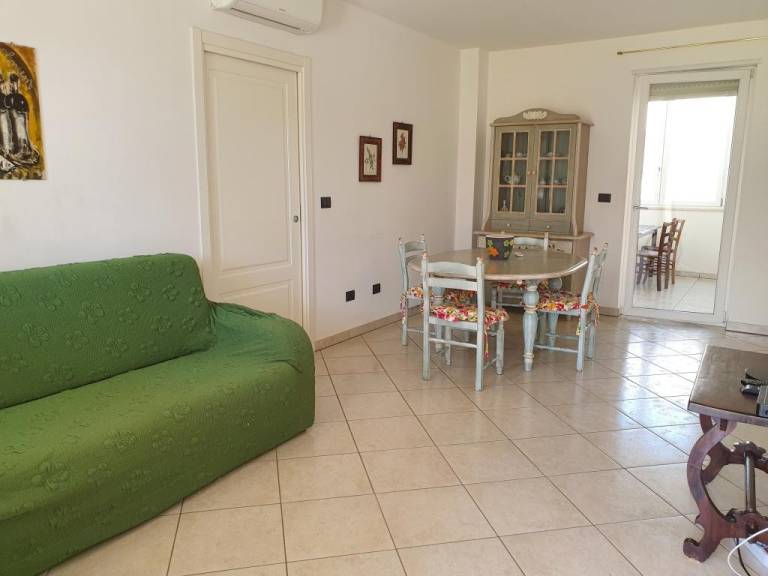 Rental apartment with yard | Garden view — photo 2