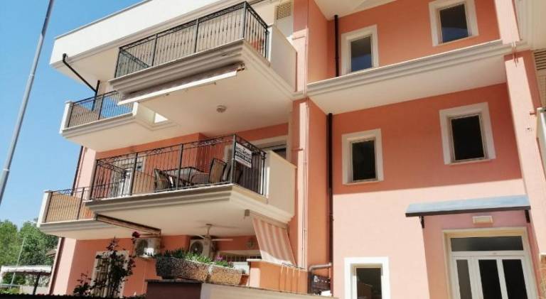 Apartment with 2 rooms for 6 persons — photo 5