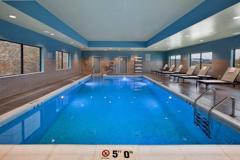 Staybridge Suites Ames By IHG — photo 4