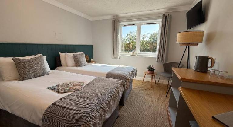 River Haven Hotel — photo 2