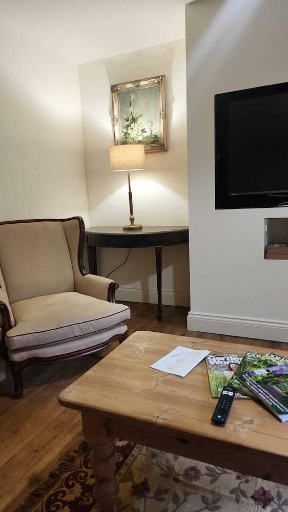 Accommodation Calne