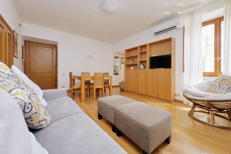 Pleasant holiday apartment | Close to Spanish Steps | Pet-friendly — photo 2