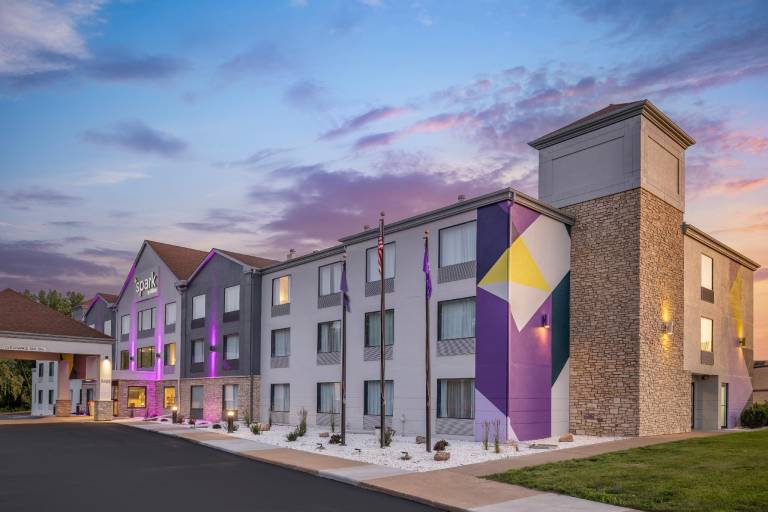 Spark by Hilton La Crosse Onalaska in Onalaska, WI