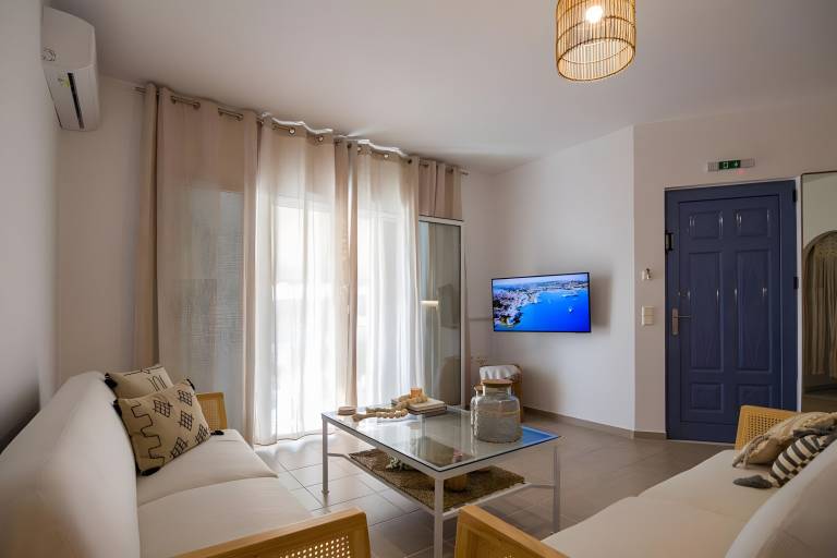 Διαμέρισμα Petrothalassa