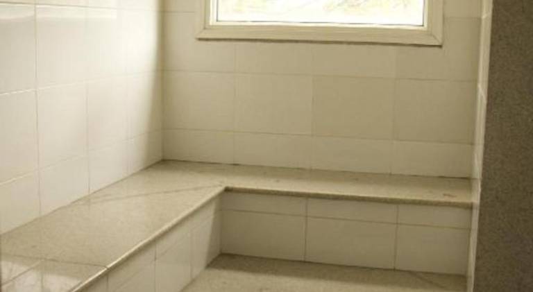 Serviced apartment with pool & sauna — photo 2