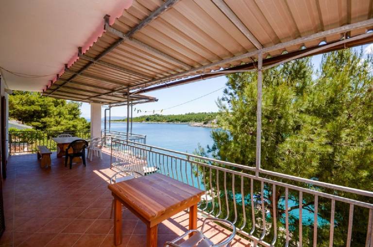 Charming rental apartment with patio & grill | Sea view | Close to the beach | Pet-friendly — photo 2