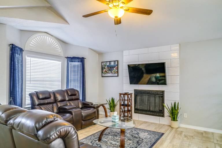 20 Mi to Dtwn El Paso: Pet-Friendly Retreat! — photo 4