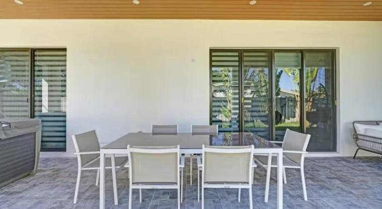 Pleasant house with pool | Pet-friendly — photo 3