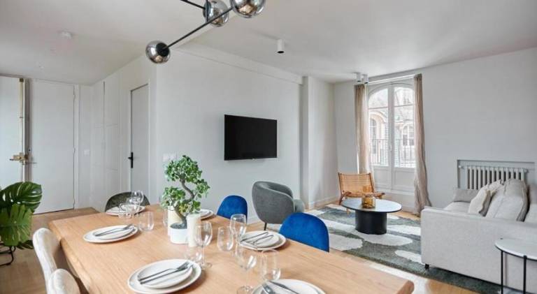 Holiday apartment | Next to Arc de Triomphe | Pets are welcome — photo 3