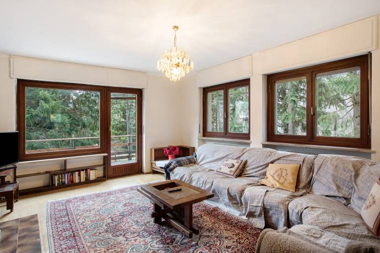 Vacation Home "Maison La Truite" with Mountain View, Private Terrace & 4 Balconies — photo 3