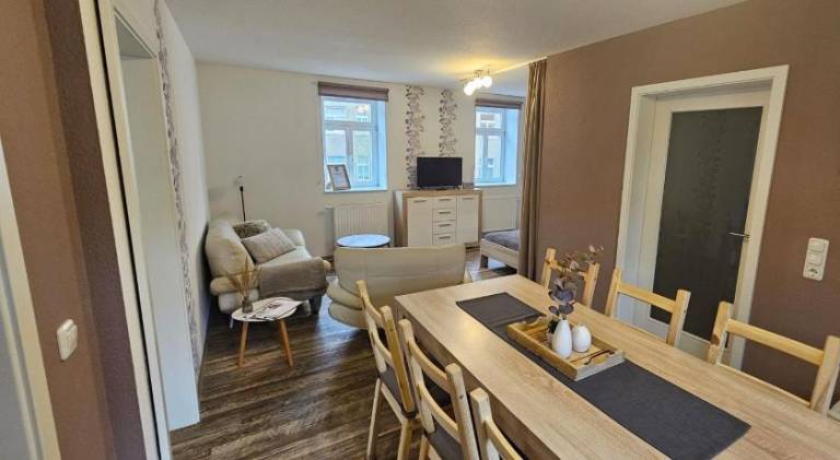 Rental apartment with terrace — photo 2