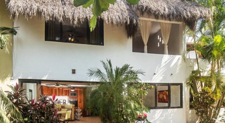 Vacation home with pool in Sayulita