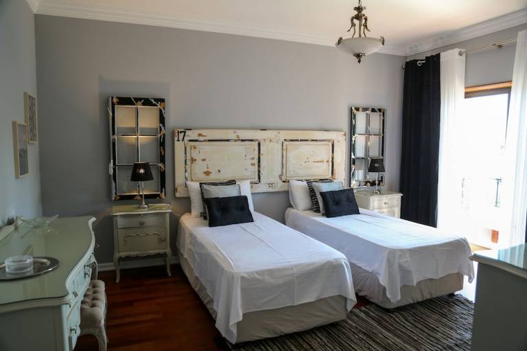 Quarto (B&B) Porto Salvo
