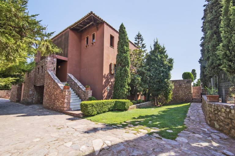 Villa Varkiza