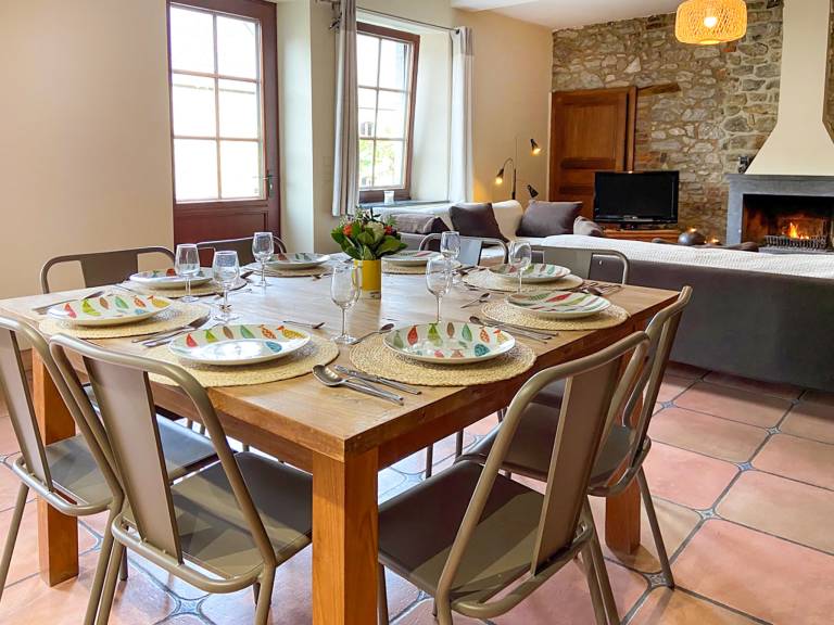 Vacation home with garden, terrace & BBQ — photo 4