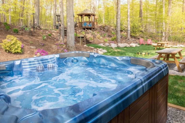 Cottage  Buckhorn