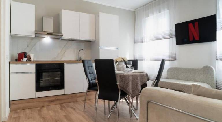 Holiday apartment with patio | Suitable for remote work — photo 2