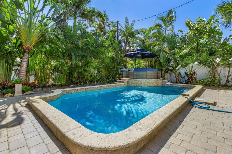 Historic Charm & Walkable Waterfront, with Heated Pool - Ponce Pointe - Roelens — photo 5