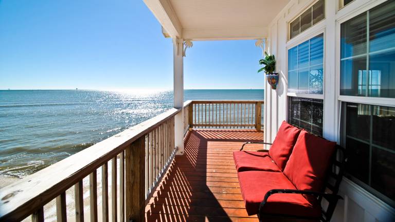 Island Time - 103 Treasure Ct — photo 3