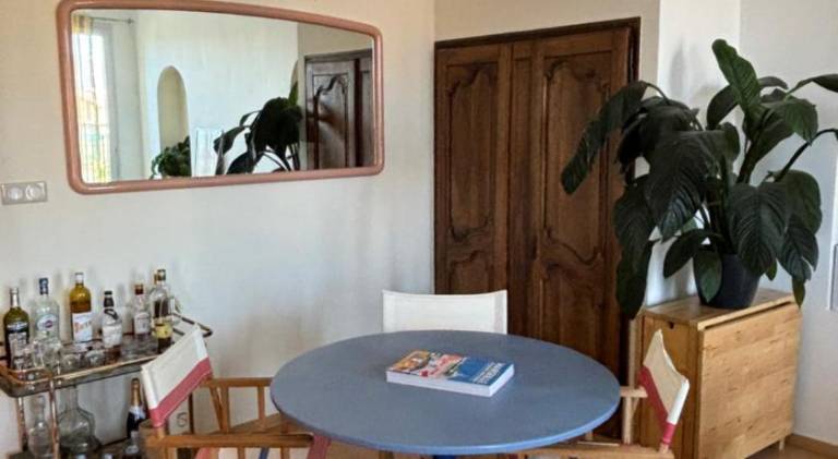 Room in Apartment in Palais Longchamp, Marseille — photo 3