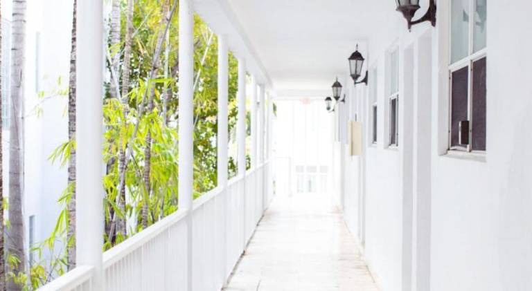Spacious Apt in the heart of South Beach — photo 3