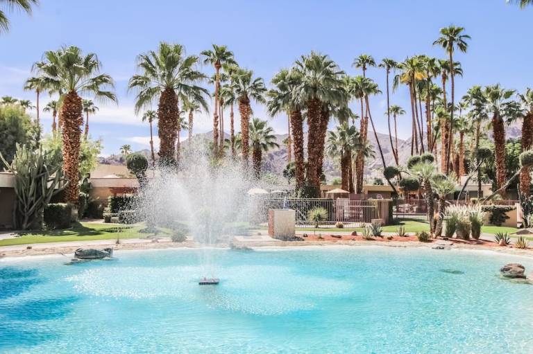 Aparthotel Palm Springs