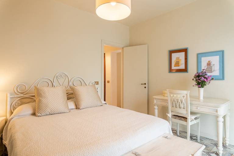 Apartment Abete Bianco with Mountain View, Terraces & Wi-Fi in Bagni di Lucca
