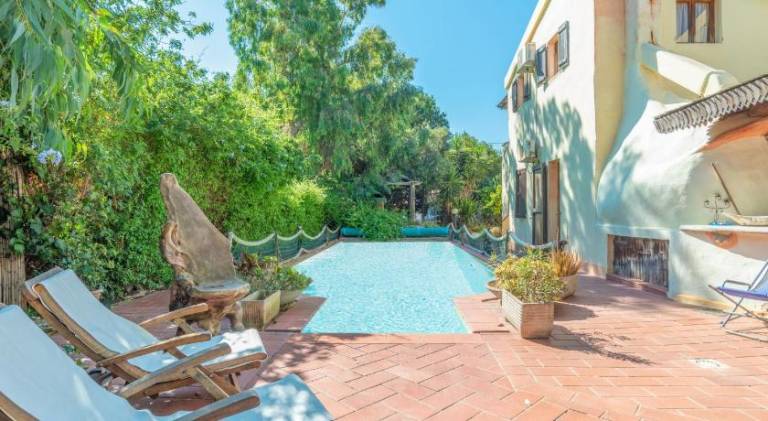 House with pool in Valledoria