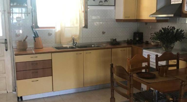House with 2 rooms for 5 persons — photo 5