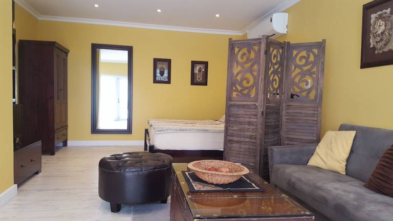Lite hus  Rondebosch East