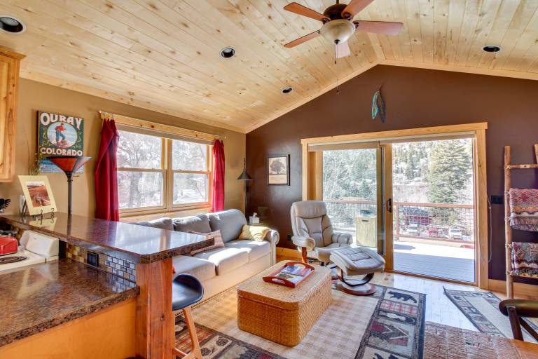 Cozy Ouray Hideaway: Mountain Views, Steps to Main — photo 4