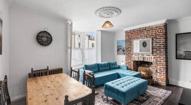 Holiday apartment | Next to Brighton Palace Pier in Brighton